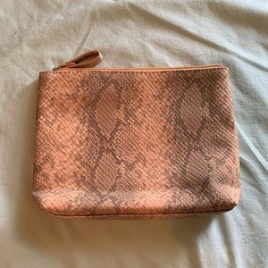 Makeup bag